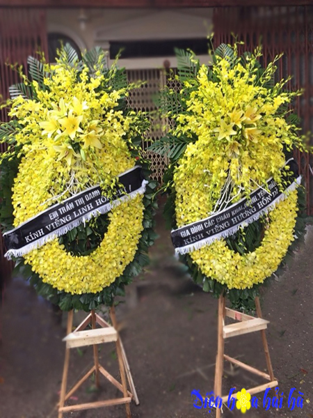 Đặt vòng hoa tang lễ viếng đám tang tại nhà tang lễ 198 hoa lan vàng. Gía 1,500,000 vnd. 