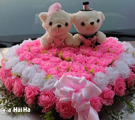 Bán hoa giả trang trí xe cưới hồng phấn giá rẻ mã XHG-058 đi cao tốc (5)