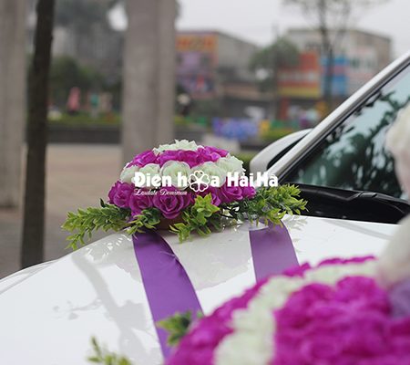 Hoa giả trang trí xe cưới giá rẻ hồng tường vi tím XHG-061 đi cao tốc (7)