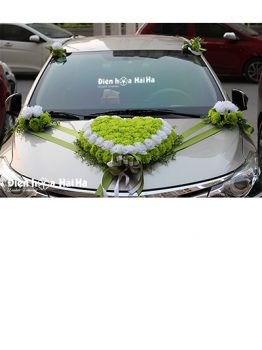 Hoa giả trang trí xe cưới hoa hồng xanh đặc biệt mã XHG-065 đi cao tốc (1)