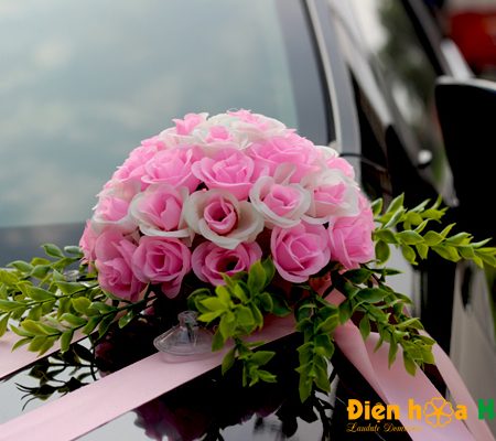 Hoa giả trang trí xe cưới tphcm hồng phấn tường vi song hỷ mã XHG-064 (5)
