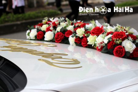 Hoa lụa trang trí xe cưới dải hồng đỏ trắng hiện đại XHG-081 sang trọng (10)