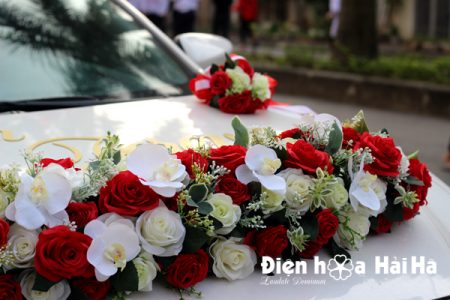 Hoa lụa trang trí xe cưới dải hồng đỏ trắng hiện đại XHG-081 sang trọng (12)