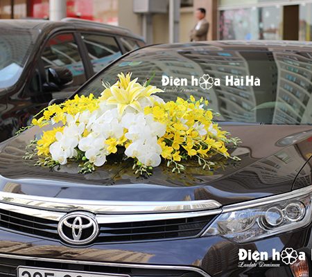 Mua hoa giả trang trí xe hoa cụm hoa lan vàng hồ điệp (6)
