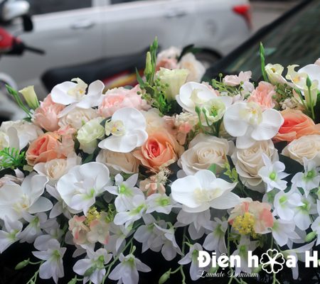 Mẫu xe hoa cưới bằng lụa hoa lan hồ điệp hiện đại mã XHG-082 giá rẻ (3)