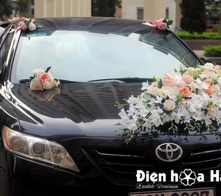 Mẫu xe hoa cưới bằng lụa hoa lan hồ điệp hiện đại mã XHG-082 giá rẻ (5)