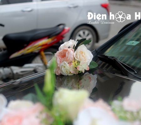 Mẫu xe hoa cưới bằng lụa hoa lan hồ điệp hiện đại mã XHG-082 giá rẻ (6)