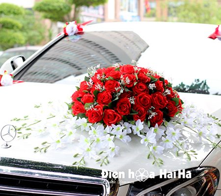 Mẫu xe hoa cưới bằng lụa quả cầu đỏ rực rỡ mã XHG-076 bền đẹp (6)