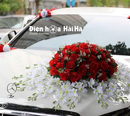 Mẫu xe hoa cưới bằng lụa quả cầu đỏ rực rỡ mã XHG-076 bền đẹp (8)