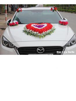 Trang trí xe cưới bằng hoa giả trái tim 3 màu sang trọng mã XHG-087 (1)
