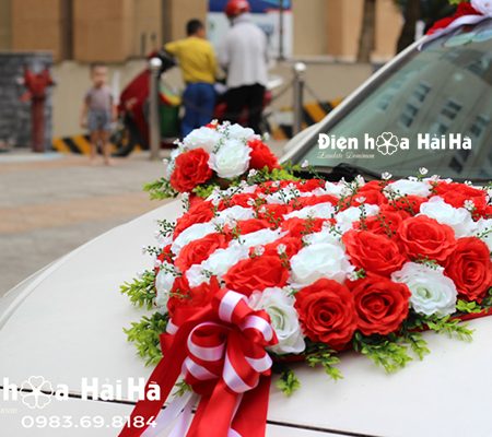 Trang trí xe hoa bằng hoa giả trái tim hồng bông to mã XHG-088 giá rẻ (6)