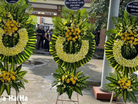 Đặt vòng hoa tang lễ tại Hà Đông Hà Nội | 0983698184