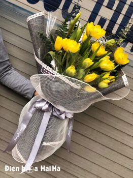 Bó hoa sinh nhật tulip vàng 15 bông