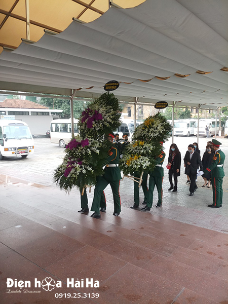 Dịch vụ gửi điện vòng hoa tại số 5 Trần Thánh Tông của khách hàng bên Úc