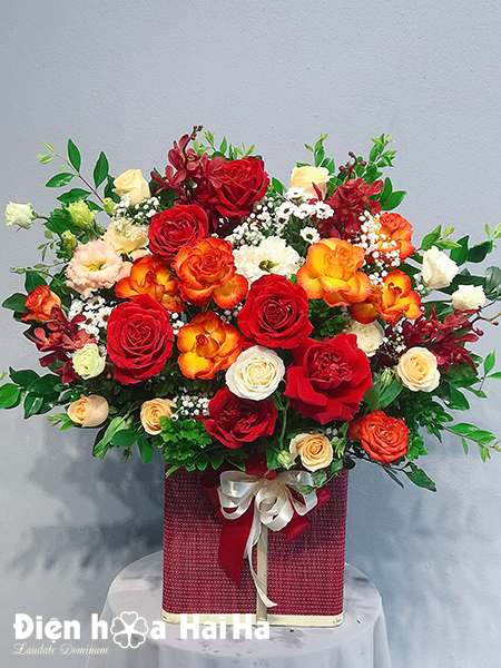 10 mẫu lẵng hoa sinh nhật sang trọng tặng cấp trên đối tác