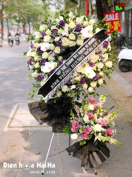 Hoa đám tang hiện đại hoa hồng - An yên phù hợp với mọi đám tang