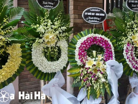 Đặt vòng hoa tang lễ giá rẻ tại Quận Bắc Từ Liêm
