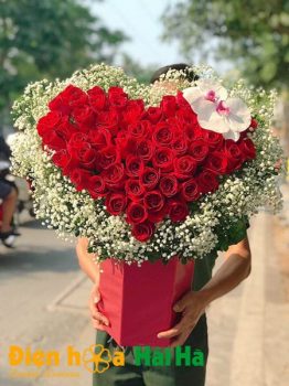 Giỏ hoa tặng vợ ngày 20-10 My Love trái tim hồng đỏ