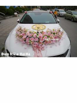 Hoa giả trang trí xe cưới dải Ngân Hà lung linh ngọt ngào