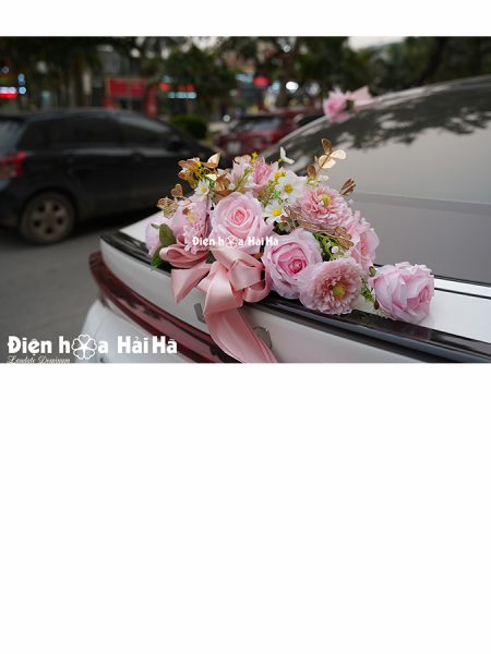 Mẫu hoa lụa kết xe cưới hồng baby Hoàng Gia sang trọng