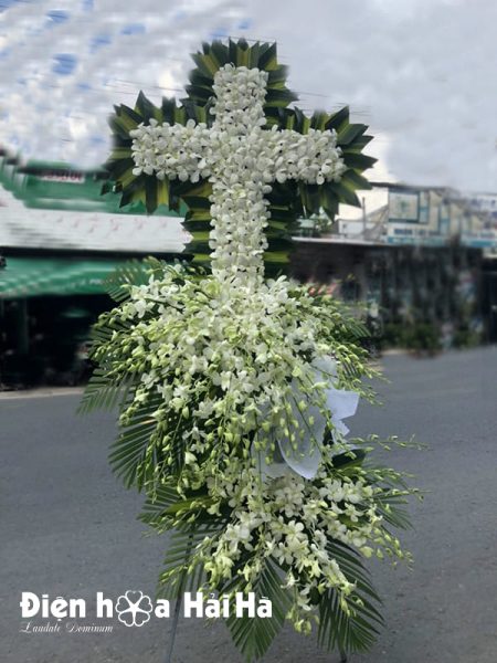 Vòng hoa đám tang Công Giáo lan trắng - Thương nhớ