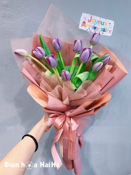 Bó hoa chúc mừng tulip tím