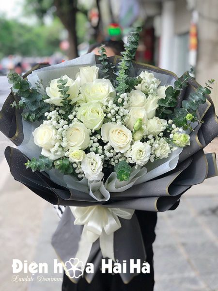 Bó hoa mừng sinh nhật hoa hồng trắng – Tinh Khôi