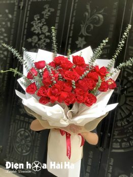 Bó hoa hồng đỏ – Hạnh phúc