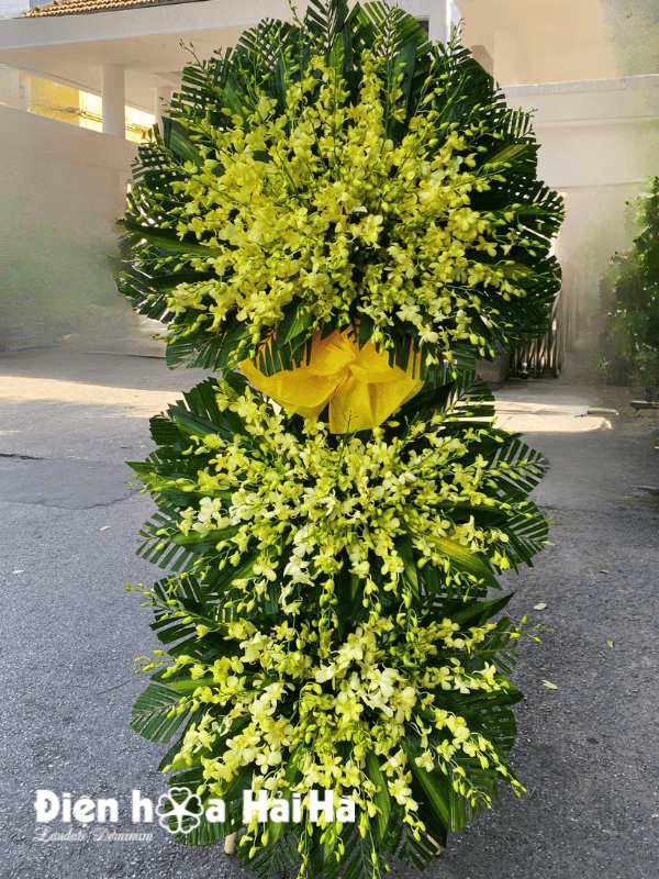 Vòng hoa lan vàng 3 tầng sang trọng