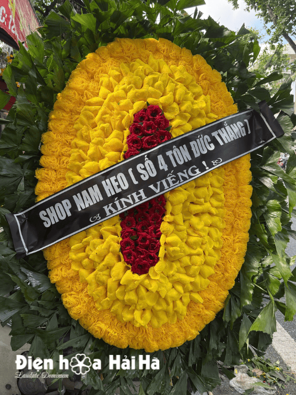 Vòng hoa nhà tang lễ 198 giá rẻ