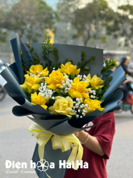 Bó hoa tặng hội nghị - Trí Tuệ