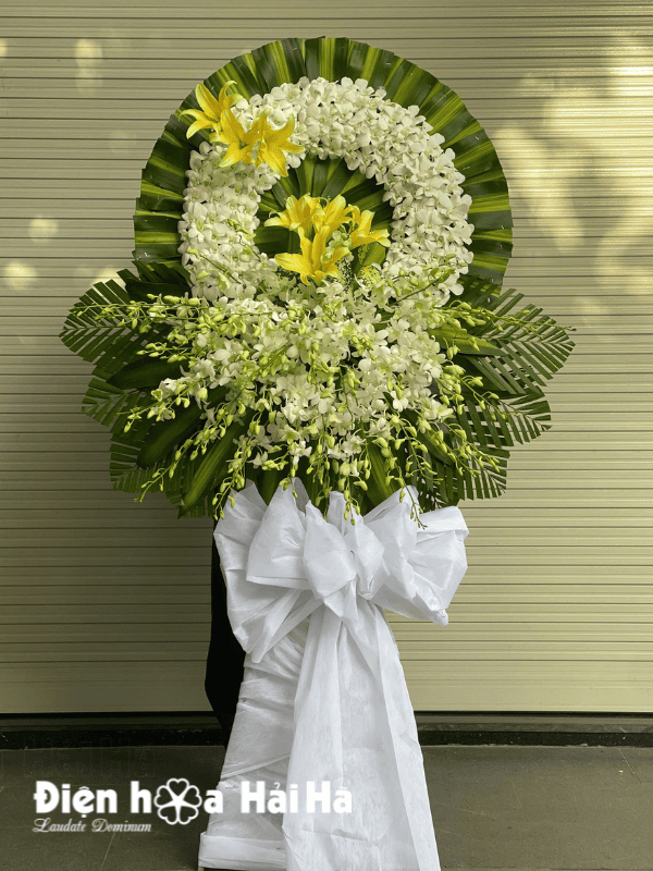 Mẫu hoa viếng quận 7 giá rẻ