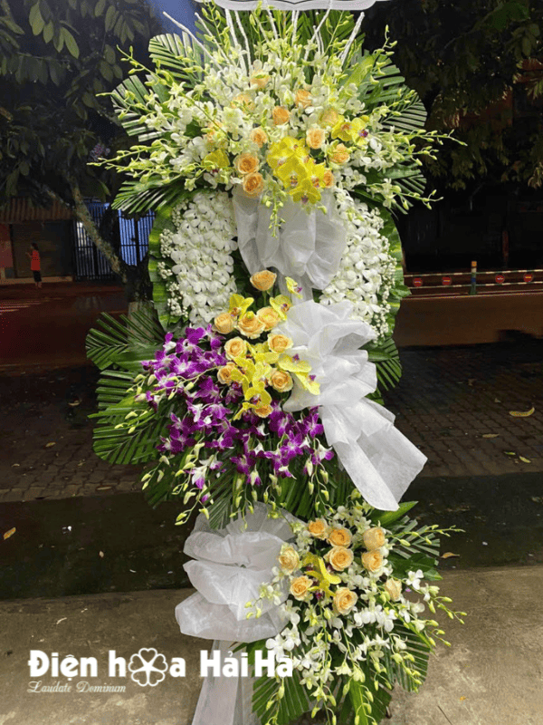 Kệ hoa lan mẫu đẹp hay dùng tại chùa Vĩnh Nghiêm