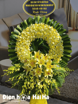 Kệ hoa lan vàng Phật Quang